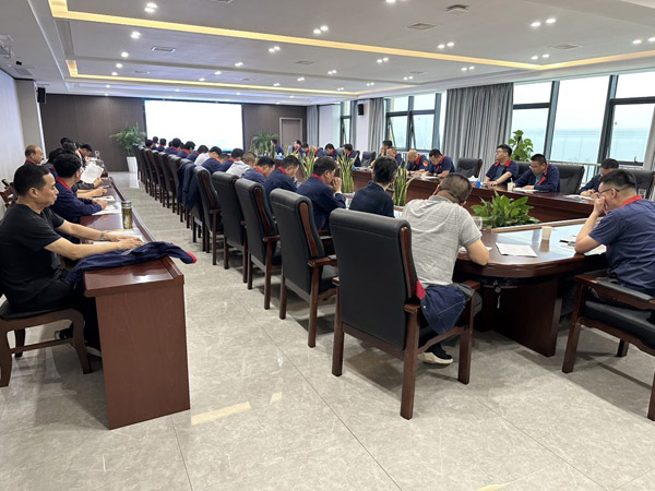 公司召開安全、環(huán)保、職業(yè)衛(wèi)生工作會(huì)議 